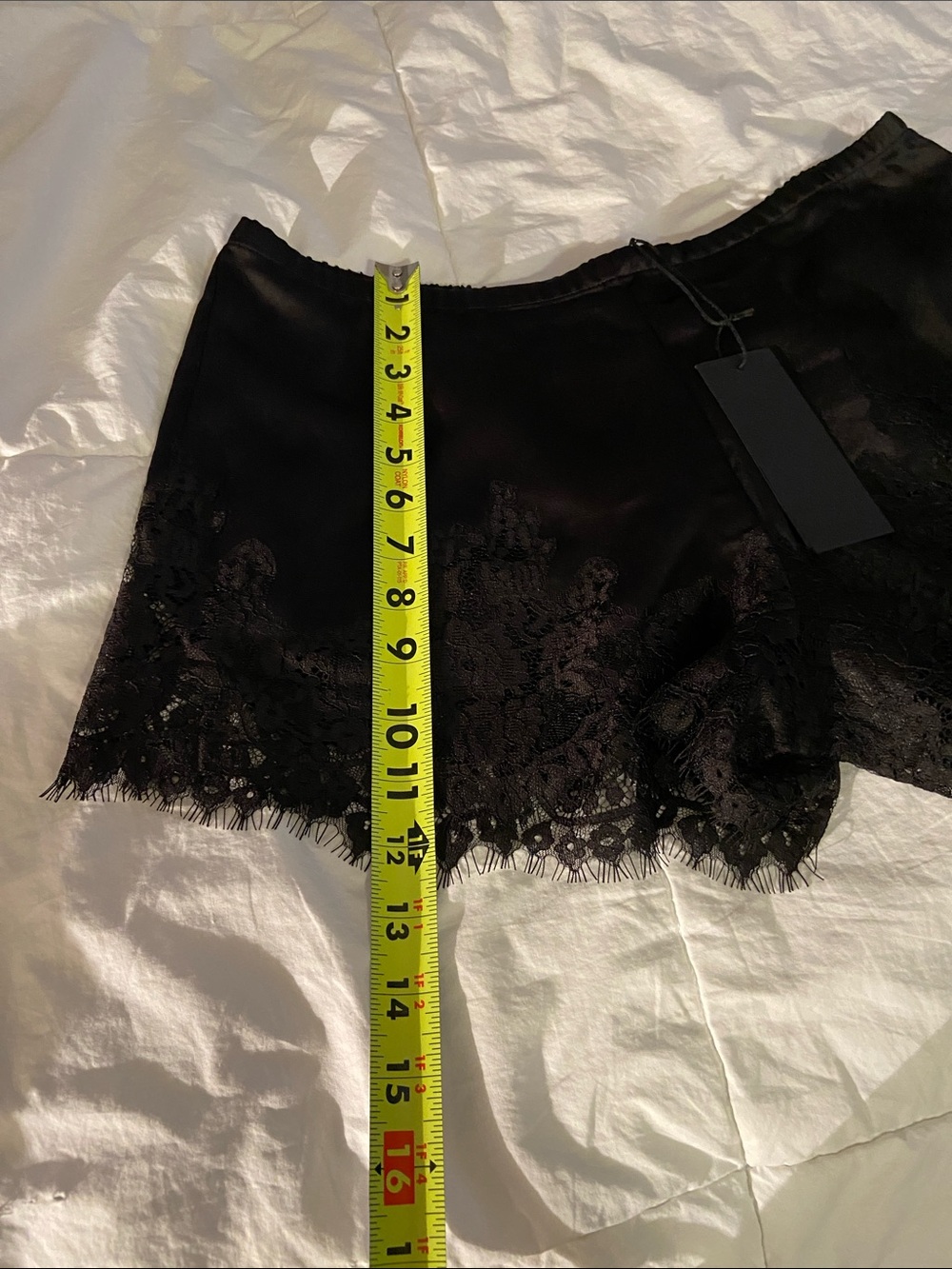 đ¤Black Silky Lace Trim Shortsđ¤ - Picture 5 of 11